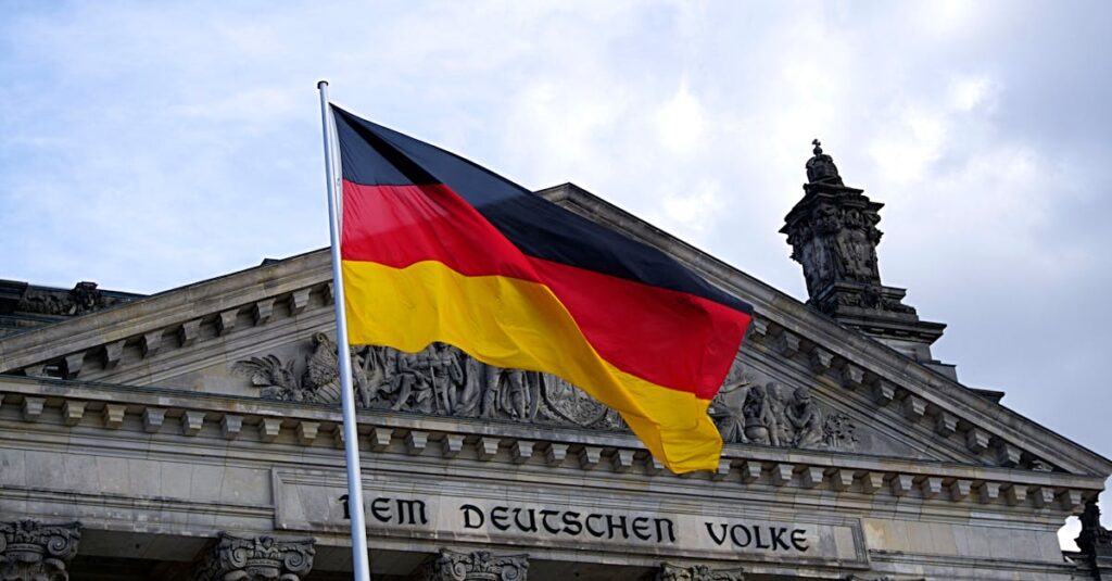 Illustration de Chaos politique : l'Allemagne sous pression pour Gaza German-parliament-Gaza