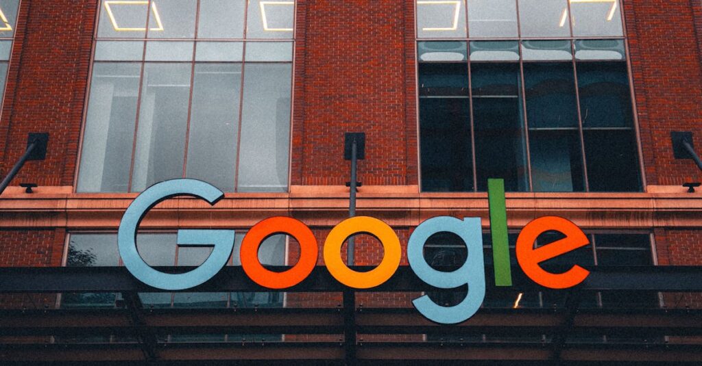 Illustration de Google s'empare des cerveaux de Windsurf après un deal raté avec OpenAI Google-office-building