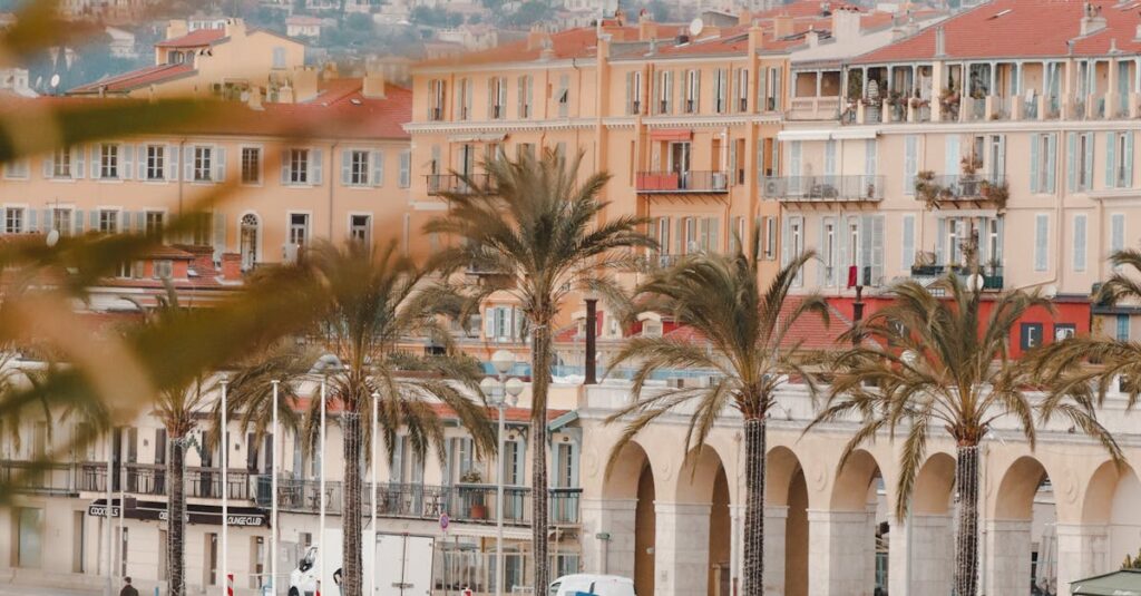 Illustration de Nice : la Prom' transformée en piège mortel, la justice serre la vis Nice-Promenade-Anglais