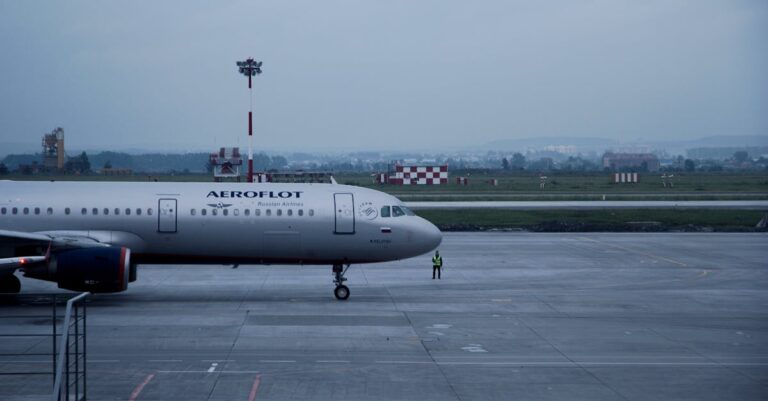 Illustration de Chaos aérien : Aeroflot paralysée par une cyberattaque dévastatrice aeroflot-canceled-flights