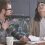 couple-argument-home-office