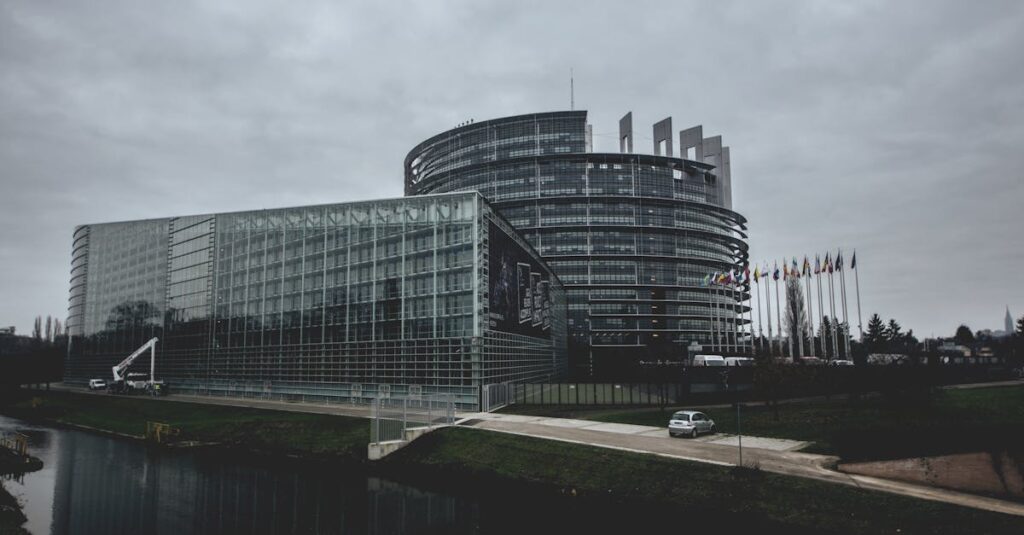 Illustration de Européennes 2024 : Un simulacre démocratique avec une abstention record ? european-parliament