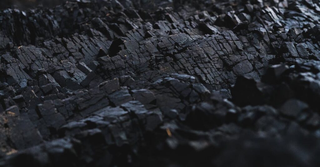 Illustration de Retraites: des milliards dans les énergies fossiles fossil-energy-investment