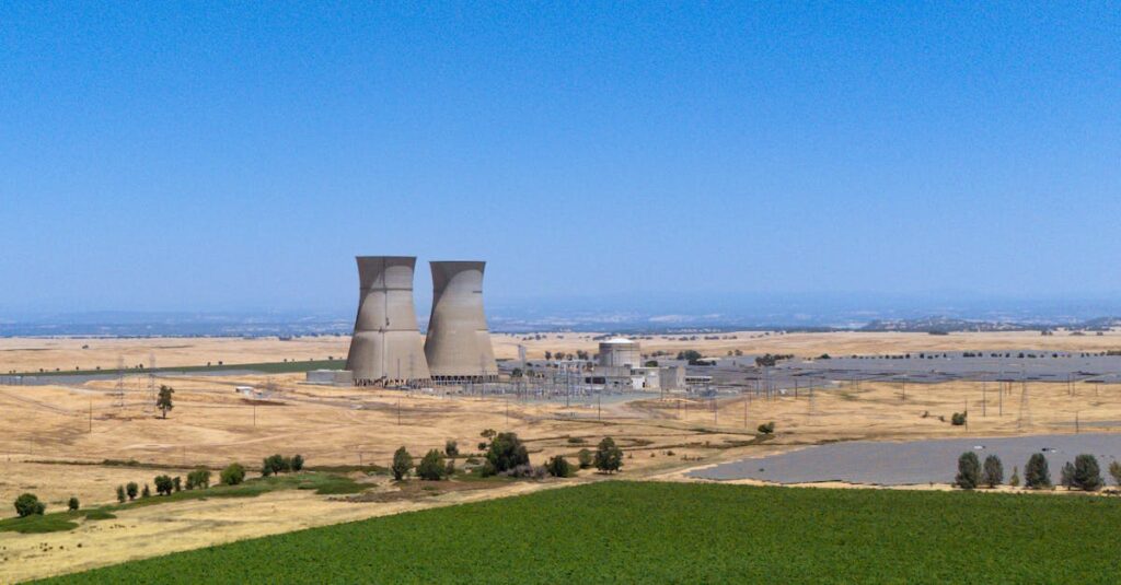 Illustration de Nucléaire iranien : Le choc des menaces iranian-nuclear
