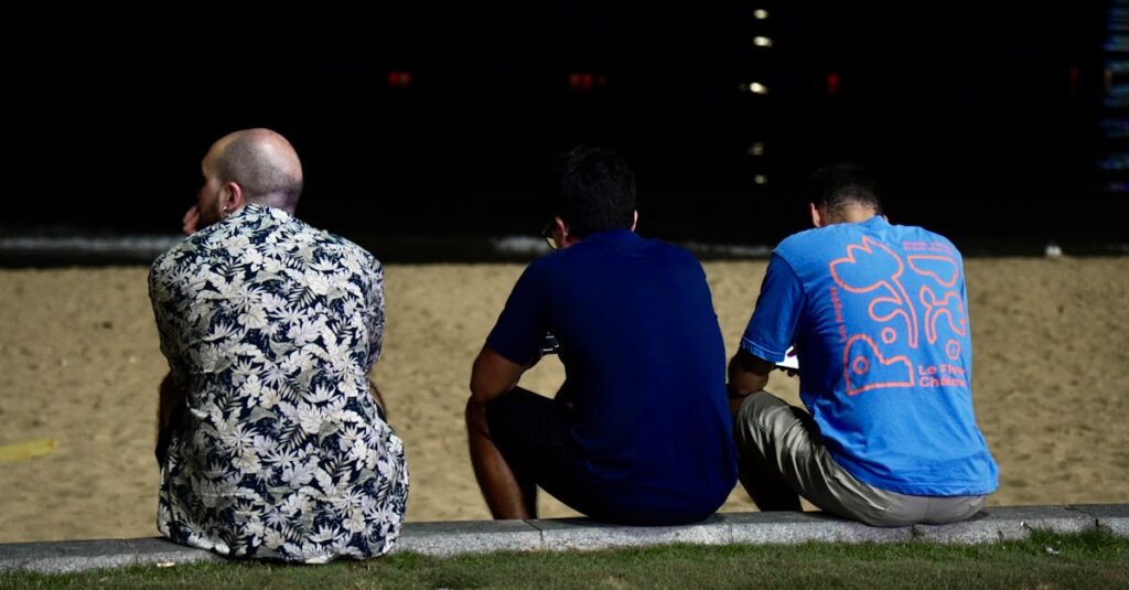 Illustration de Retraite anticipée : le mythe d'une liberté amère man-relaxing-on-beach