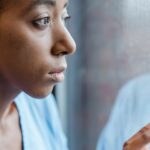 patient-suffering-headache