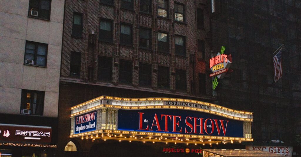 Illustration de Fin de l'ère Colbert : une annulation qui sème le trouble stephen-colbert-stage