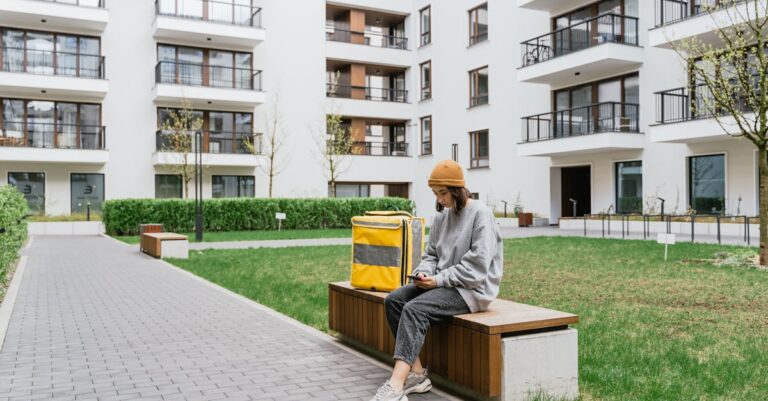 Illustration de Passoires thermiques : un piège immobilier se referme thermal-sieve-apartment