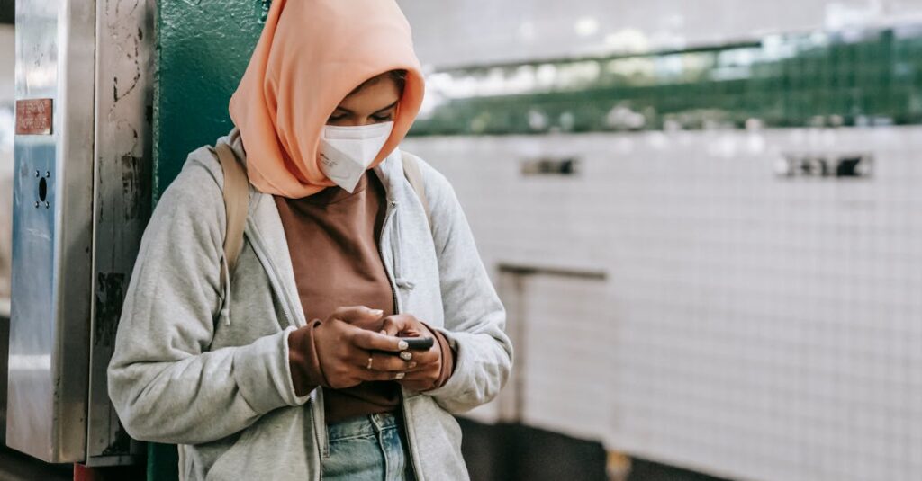 Illustration de Chaos numérique : l'UE échoue à protéger nos enfants en ligne youth-internet-safety