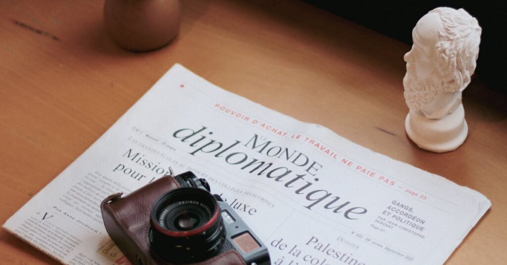 Illustration de Le Monde : abonnement partagé, l'arnaque se dévoile Le-Monde-newspaper-4