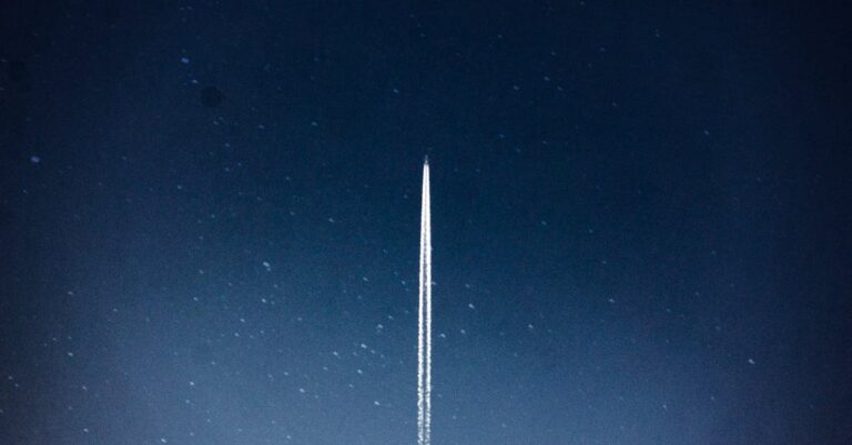 Illustration de Starship : Le nouveau fiasco d'Elon Musk menace son empire spatial Starship-rocket-explosion