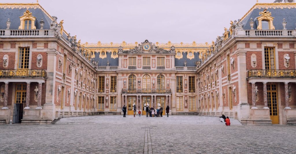Illustration de La monarchie française : un naufrage financier inévitable ? Versailles-Louis-XVI