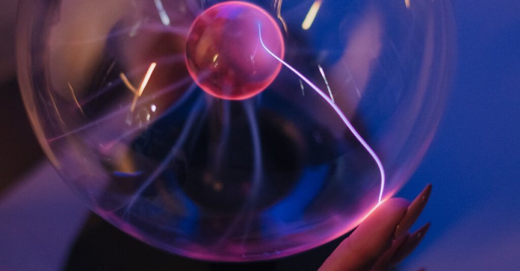 Illustration de La bombe EMP : menace invisible, paralysie mondiale en vue ? electromagnetic-pulse-weapon-1