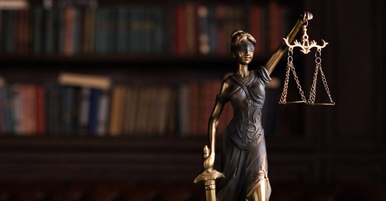 Illustration de Foodora face à la justice en 2026 : l'onde de choc de l'ubérisation illégale foodora-court-case