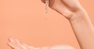 Illustration de Chute des cours du pétrole : la paix en Ukraine, un leurre économique ? oil-price-drop-2