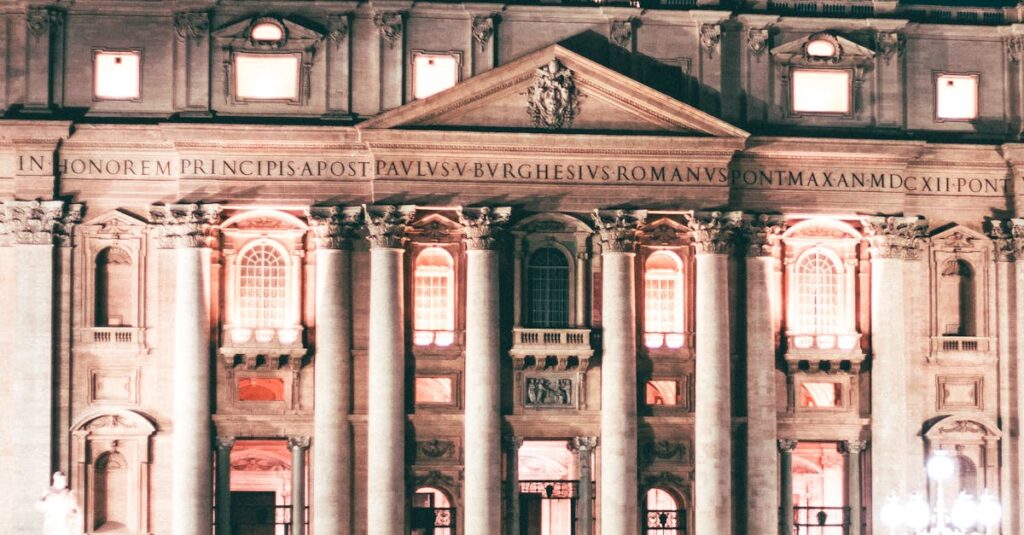 Illustration de Léon XIV : Espoir Illusoire pour une Église en Crise ? pope-Vatican-challenges