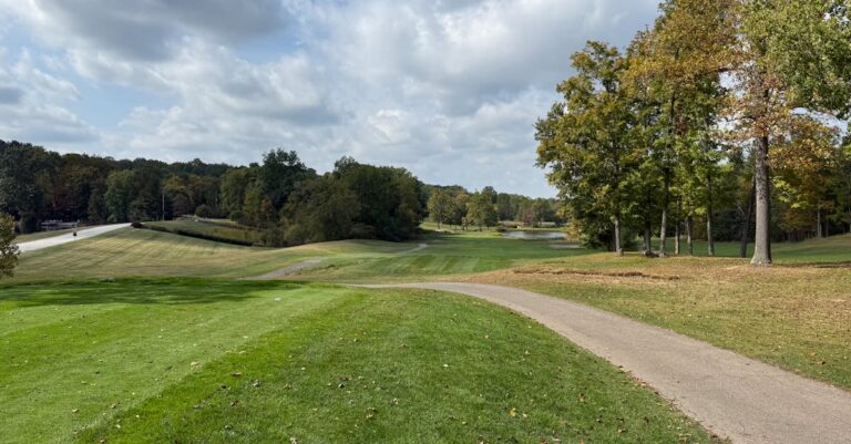 Illustration de Trump : l'accord de Gaza, une dangereuse illusion de paix ? Donald-Trump-golf-course