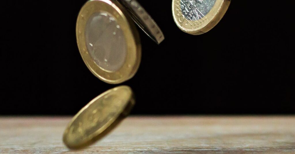 Illustration de Fonds d'investissement : la chute des frais cache-t-elle un piège ? European-investment-funds-decline