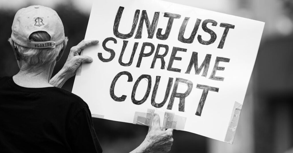 Illustration de Justice française : la fin de l'appel pour les puissants ? French-justice-system-controversy