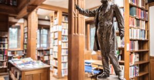 Illustration de Un nouveau tandem à Matignon, promesse de continuité ou de déclin? Matignon-prime-minister-resignation