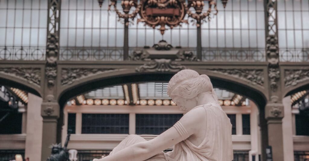 Illustration de Mort de Sylvain Amic : un destin tragique pour Orsay Orsay-museum-interior-Paris