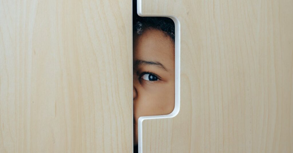 Illustration de Choc familial : quand un secret de don de sperme brise des vies family-secret-revealed