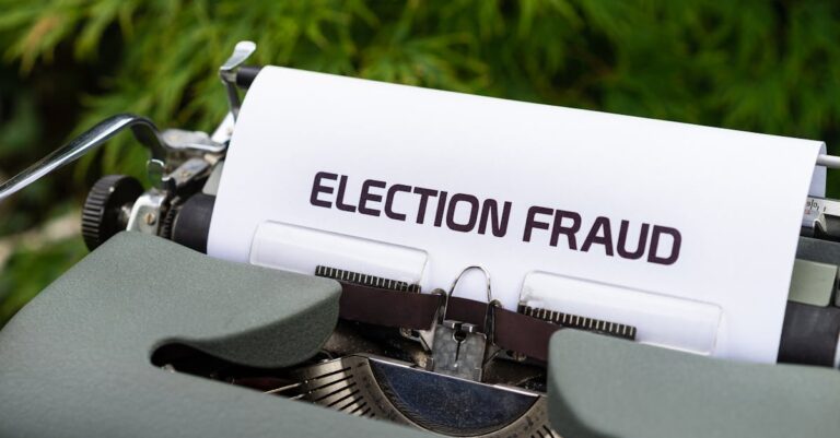 Illustration de Cameroun : Le règne contesté de Biya face aux fraudes électorales Cameroon-election-fraud