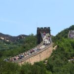 Donald-Trump-imposing-tariffs