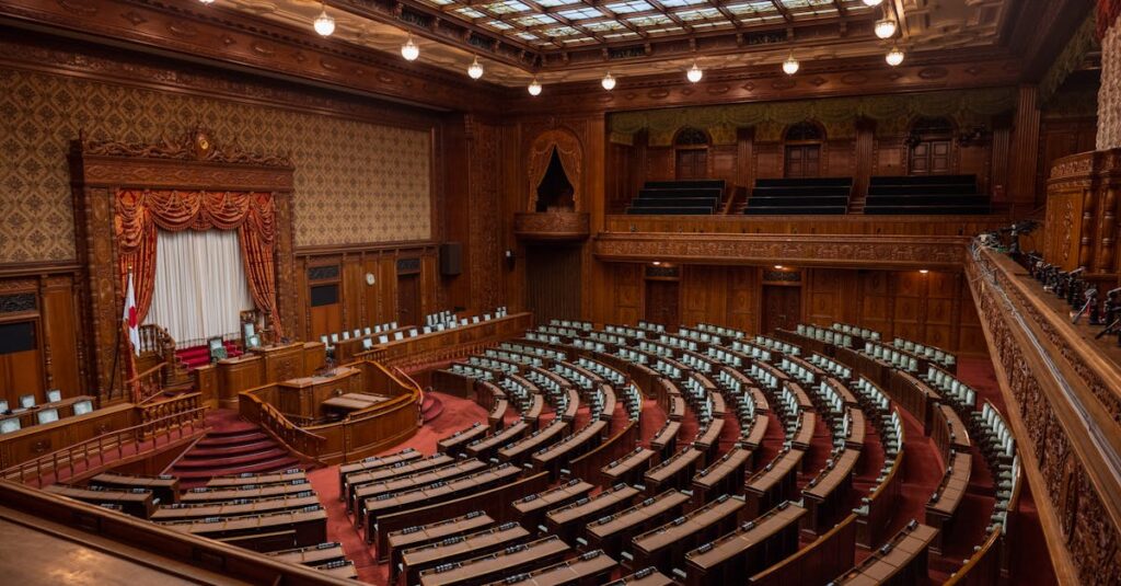 Illustration de Japon : l'ascension controversée d'une nationaliste radicale Japan-parliament-politics