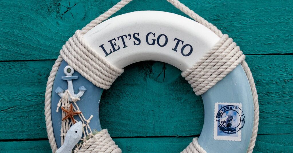 Illustration de Drame évité : 28 vies à la dérive, l'échec des frontières Mexican-navy-rescue-boat