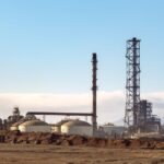 Oil-rig-pollution-desert