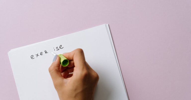 Illustration de L'orthographe, fléau caché des jeunes professionnels en France Spelling-mistake-frustration