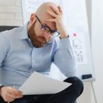 businessman-worried-economy