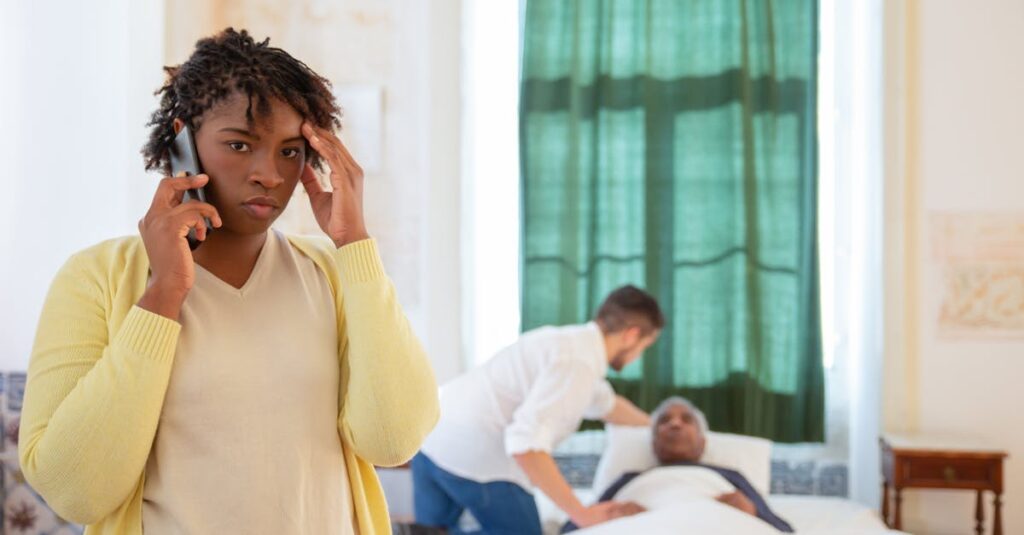 Illustration de Fin de vie : l'indécence d'une adoption bâclée, alerte Leonetti elderly-suffering-hospital-bed