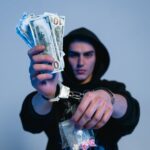 prison-weapons-trafficking