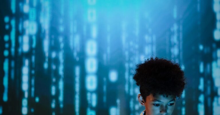 teenage-coding-computer