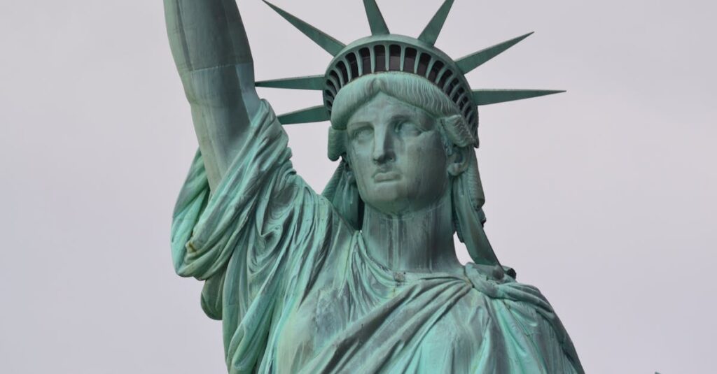 Illustration de Retraités américains : la Sécu française cède sous la pression American-retiree-France