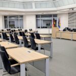 French-Parliament-debate-chaos-1