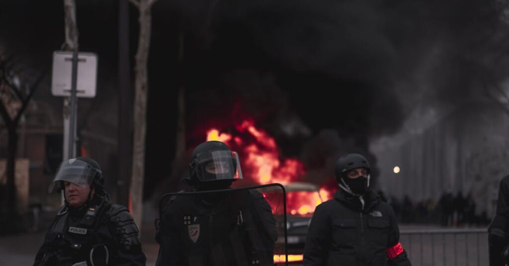 Illustration de Chaos à la DGA : Emmanuel Chiva jette l'éponge en plein désarroi French-military-crisis