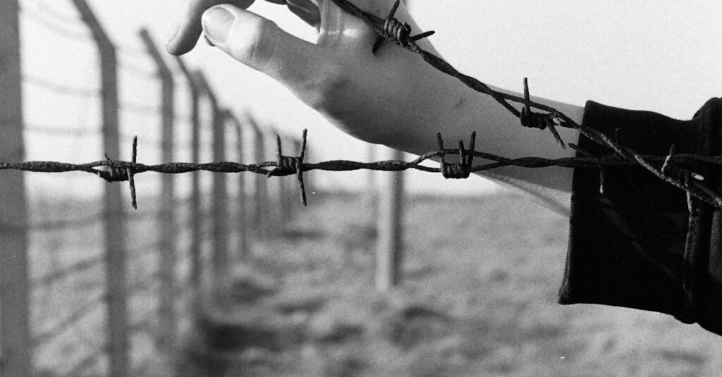 French-political-tension-1