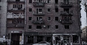 Illustration de Gaza: La farce de la paix se fissure déjà Gaza-conflict-destroyed-buildings