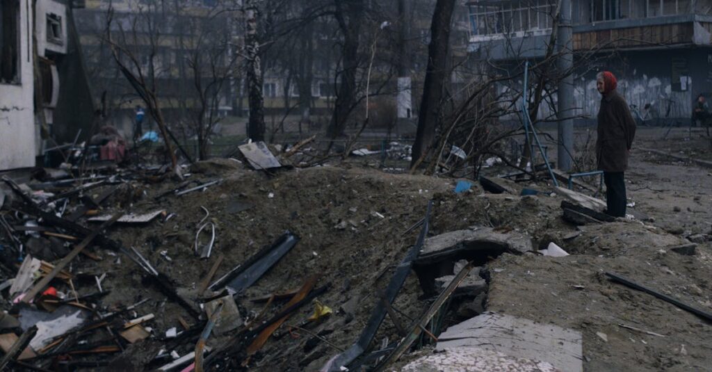 Gaza-war-despair-woman