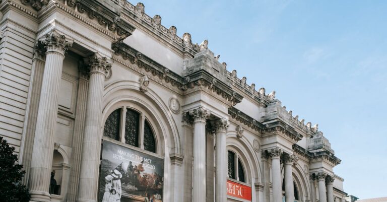 Paris-Republique-memorial