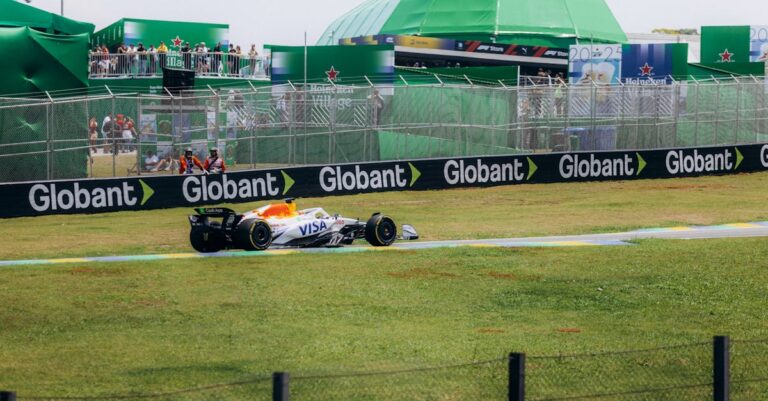 migrant-refused-visa