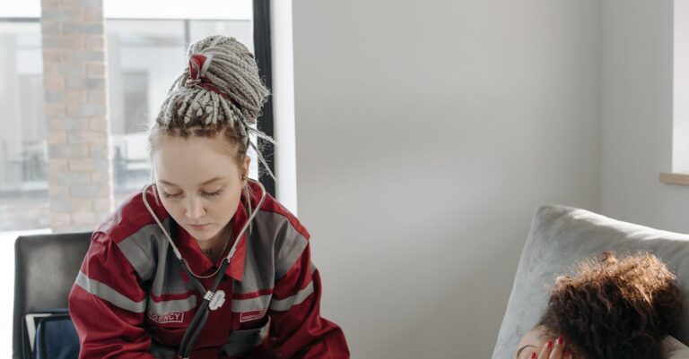 sick-person-consultation-doctor