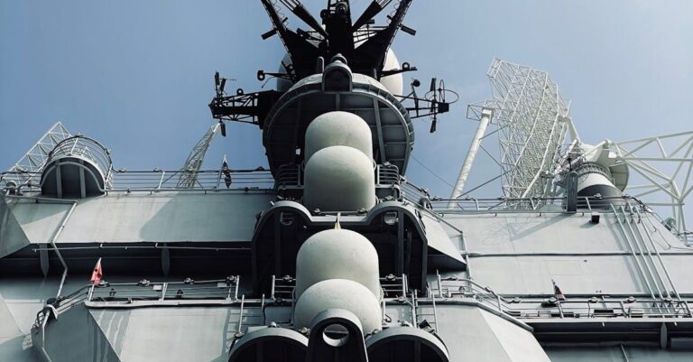 Chinese-military-ship