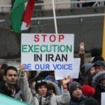 Iranian-woman-protesting