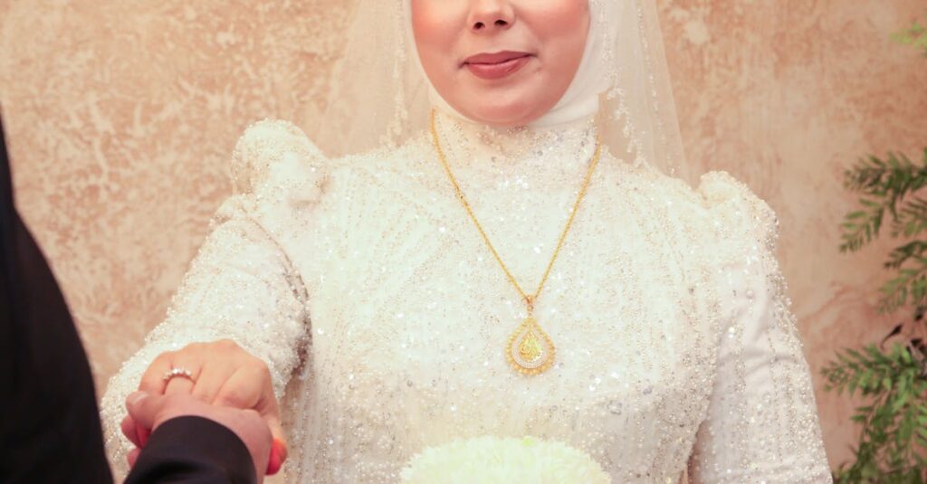 Macron-Xi-Jinping-handshake-1