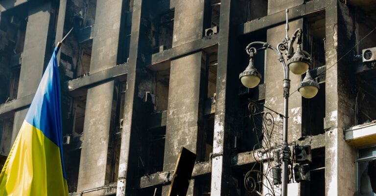 Yemen-conflict-destruction