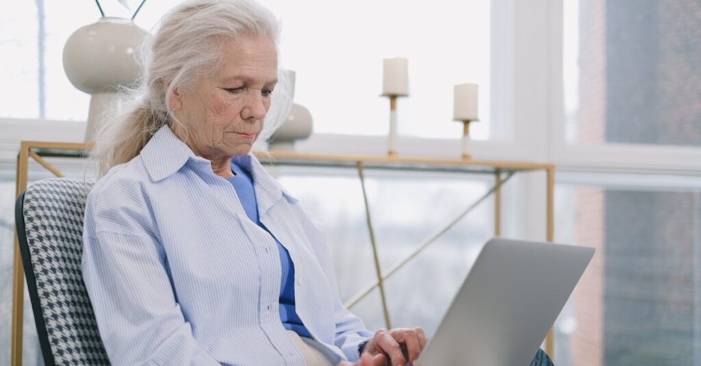 elderly-working-partial-retirement